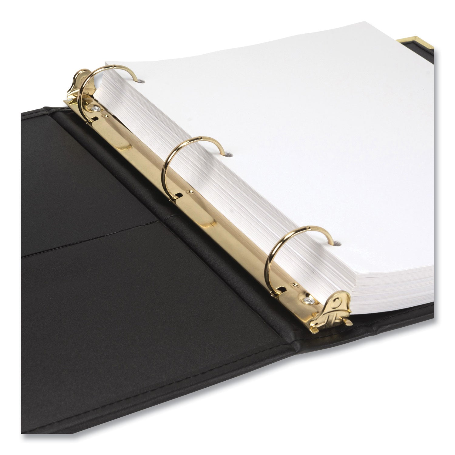Classic Collection Ring Binder, 3 Rings, 1.5" Capacity, 11 x 8.5, Black - 