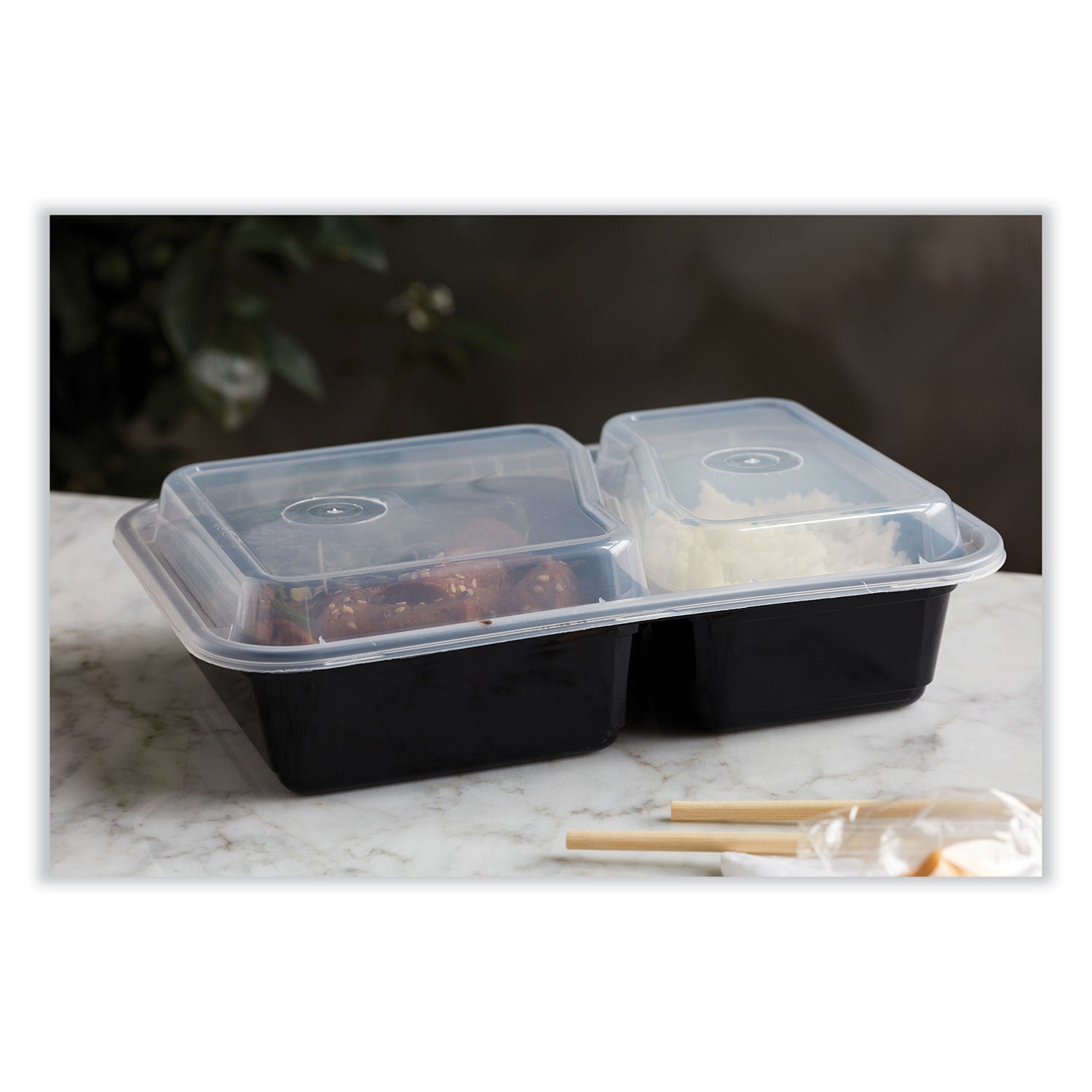 newspring-versatainer-microwavable-containers-rectangular-2-compartment-30-oz-6-x-85-x-25-black-clear-plastic-150-ct_pctnc8288b - 4