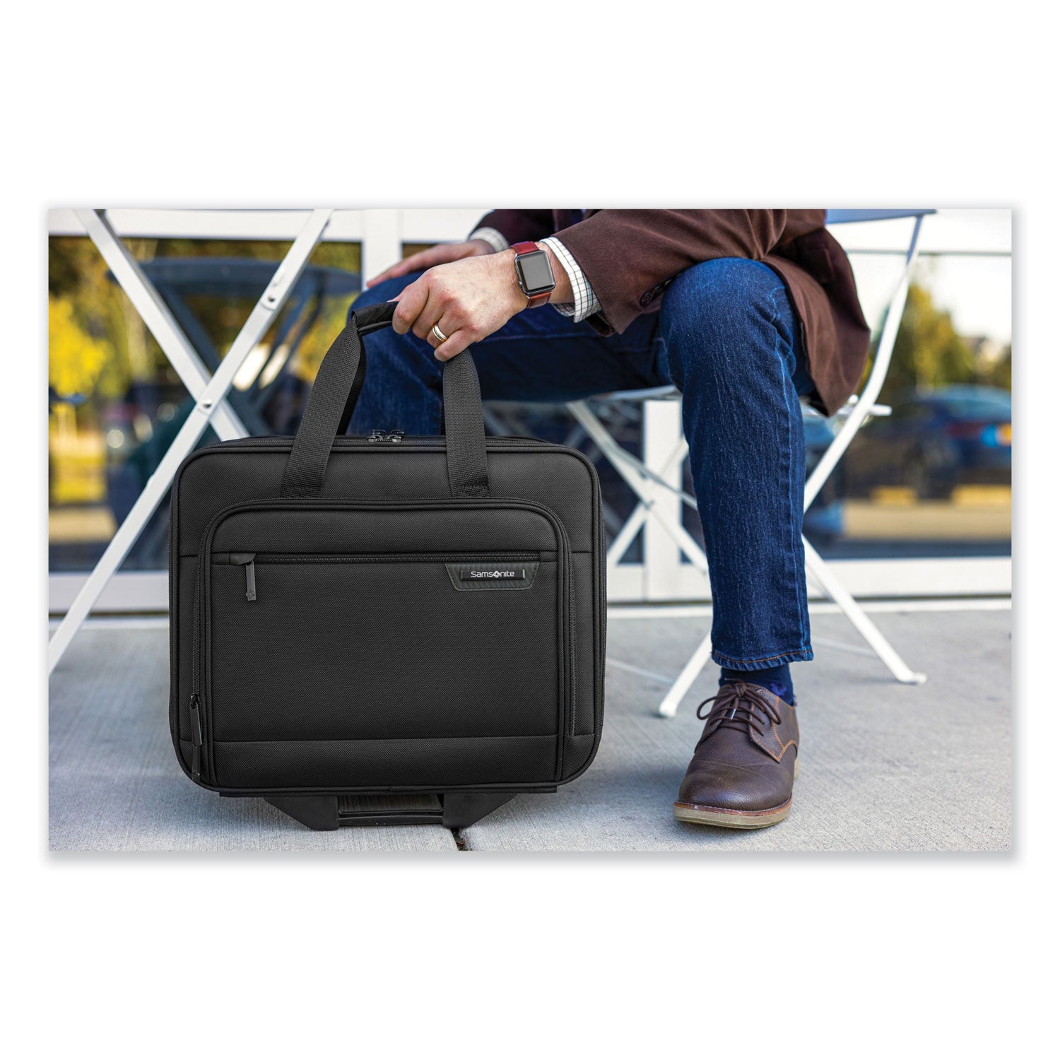 rolling-business-case-fits-devices-up-to-156-polyester-1654-x-8-x-906-black_sml1412781041 - 6