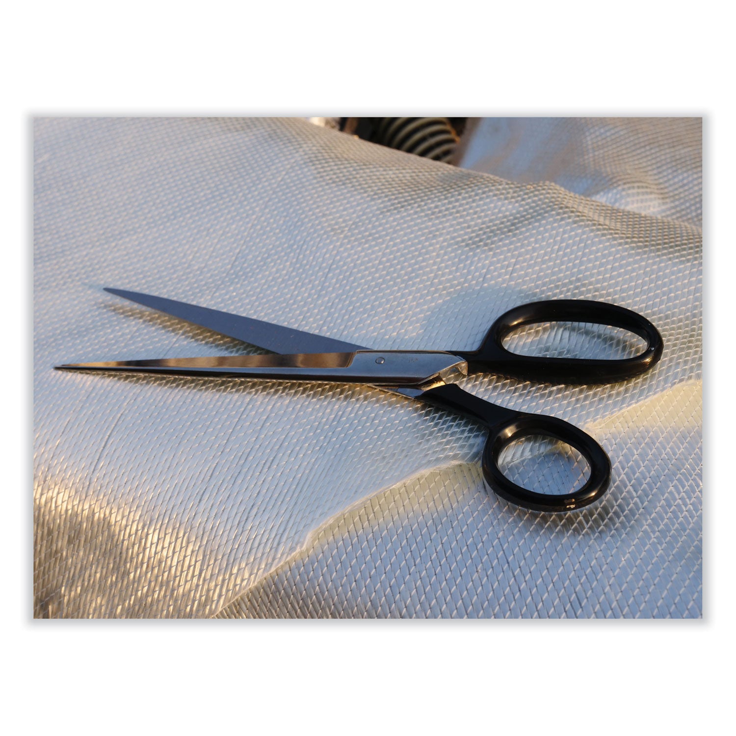 Hot Forged Carbon Steel Shears, 9" Long, 4.5" Cut Length, Black Straight Handle - 