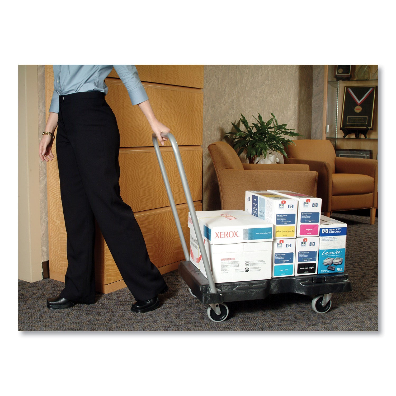 Triple Trolley Platform Truck with Angled-Loop Handle, 500 lb Capacity, 20.5 x 32.5 x 35, Black - 3