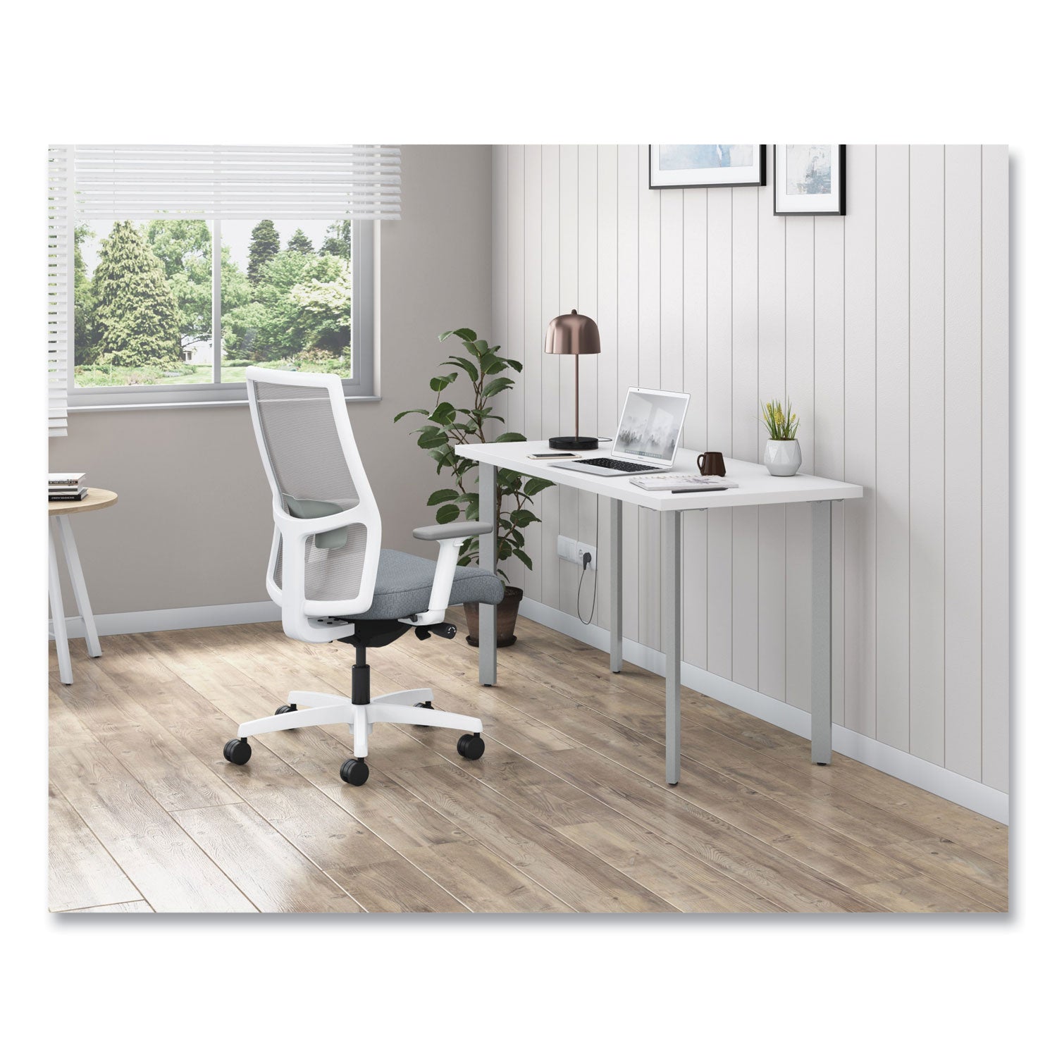 ignition-20-4-way-stretch-mid-back-mesh-task-chair-gray-adjustable-lumbar-support-basalt-fog-white-ships-in-7-10-bus-days_honi2mm2afa25tx - 3