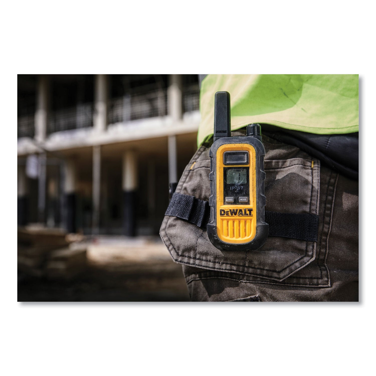 dxfrs300bch-heavy-duty-walkie-talkies-1-w-22-channels_sehdxfrs300bch - 3