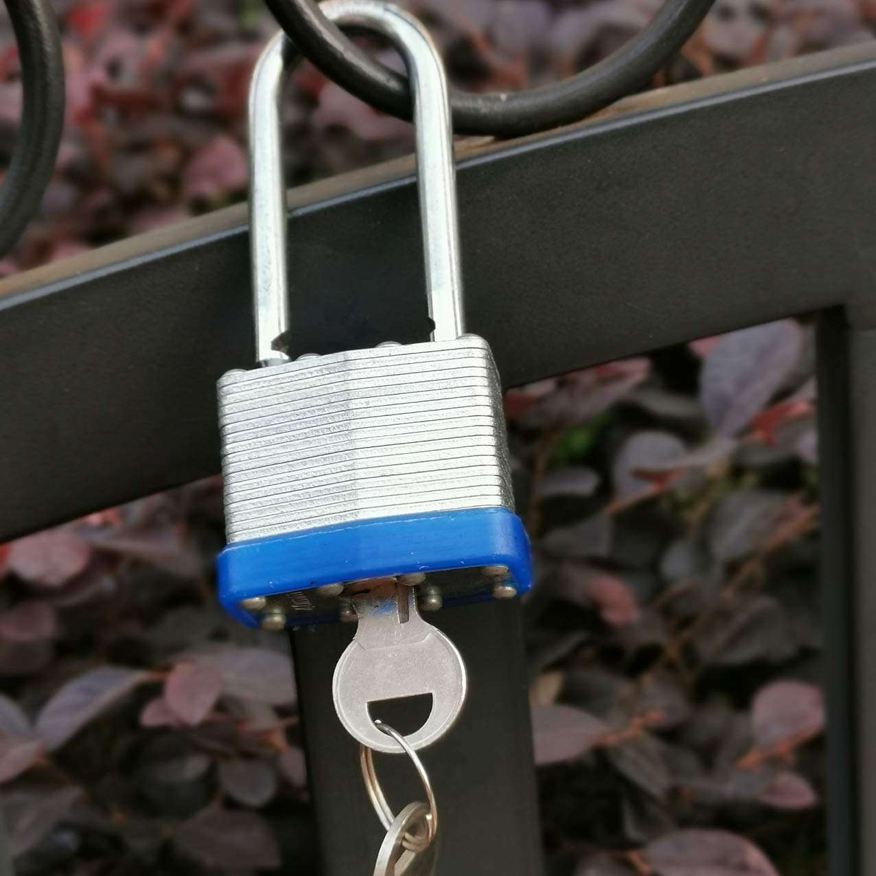 1-5/8" (40mm) Long Shackle Laminated Padlock, Brass Cylinder with 2 Keys - 7