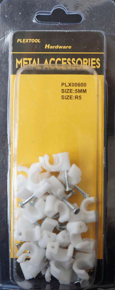 R5 Cable Clip with Steel Nail, 32/Pack - 1
