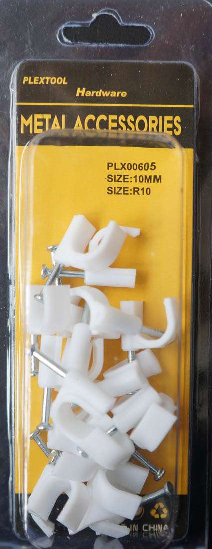 R10 Cable Clip with Steel Nail, 18/Pack - 1